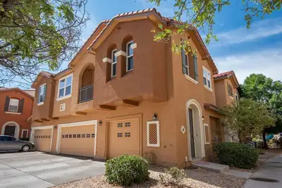 601 Menaul Boulevard NE UNIT 2001, Albuquerque