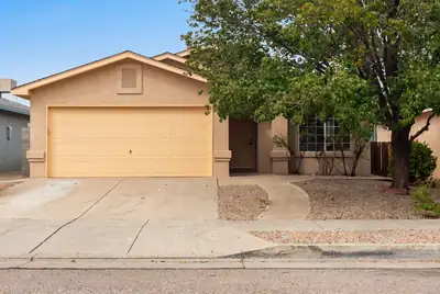 6419 Amberside Road NW, Albuquerque, NM 87120 