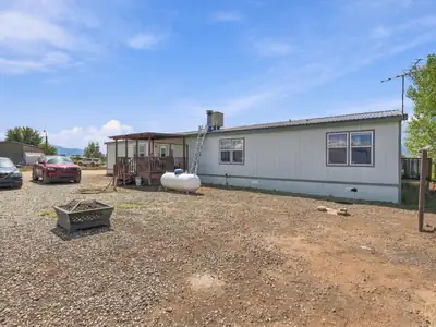 6 San Miguel Avenue, Los Lunas, NM 87031 