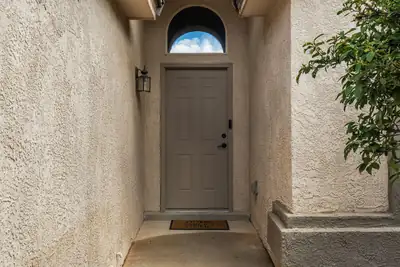1390 Peppoli Loop SE, Rio Rancho, NM 87124 
