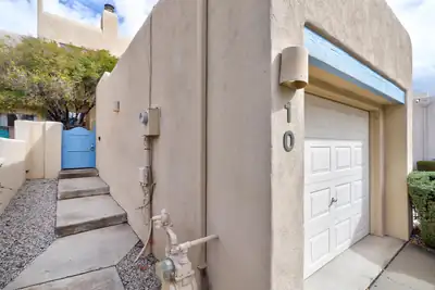 4211 Pitt Street NE UNIT 10, Albuquerque, NM 87111 