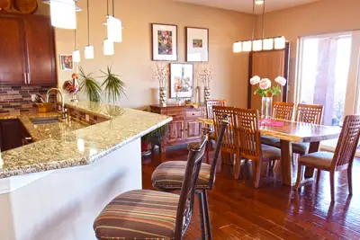 910 Jubilee Boulevard SW, Los Lunas, NM 87031 