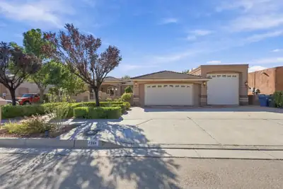 7304 Stag Horn Drive NW, Albuquerque