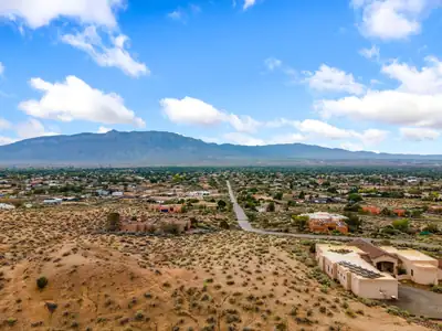 190 Tierra Encantada, Corrales, NM 87048 
