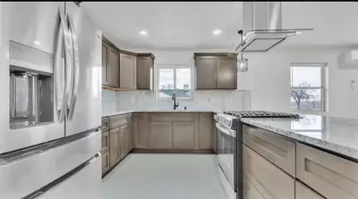 1144 Buena Vista Drive SE, Albuquerque, NM 87106 