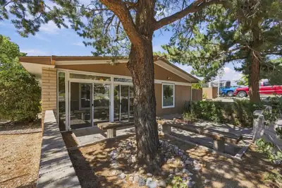 1001 Upland Court NE, Albuquerque, NM 87112 