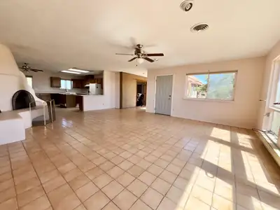 25 JENNIFER Street, Belen, NM 87002 