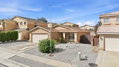 10931 Argonite Drive NW, Albuquerque, NM 87114 