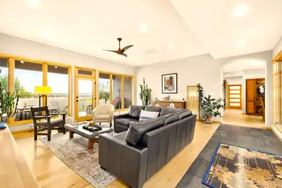 13 Punta Linda, Sandia Park, NM 87047 