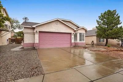 7623 Banyon Avenue NW, Albuquerque, NM 87114 