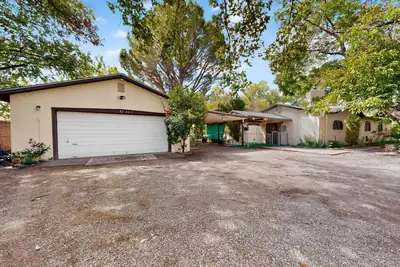 4817 Guadalupe Trail NW, Albuquerque, NM 87107 