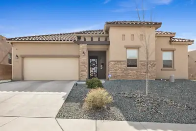 143 Suez Road NE, Rio Rancho, NM 87124 