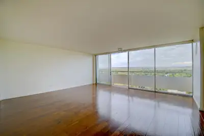 1331 Park Avenue SW UNIT 1204 