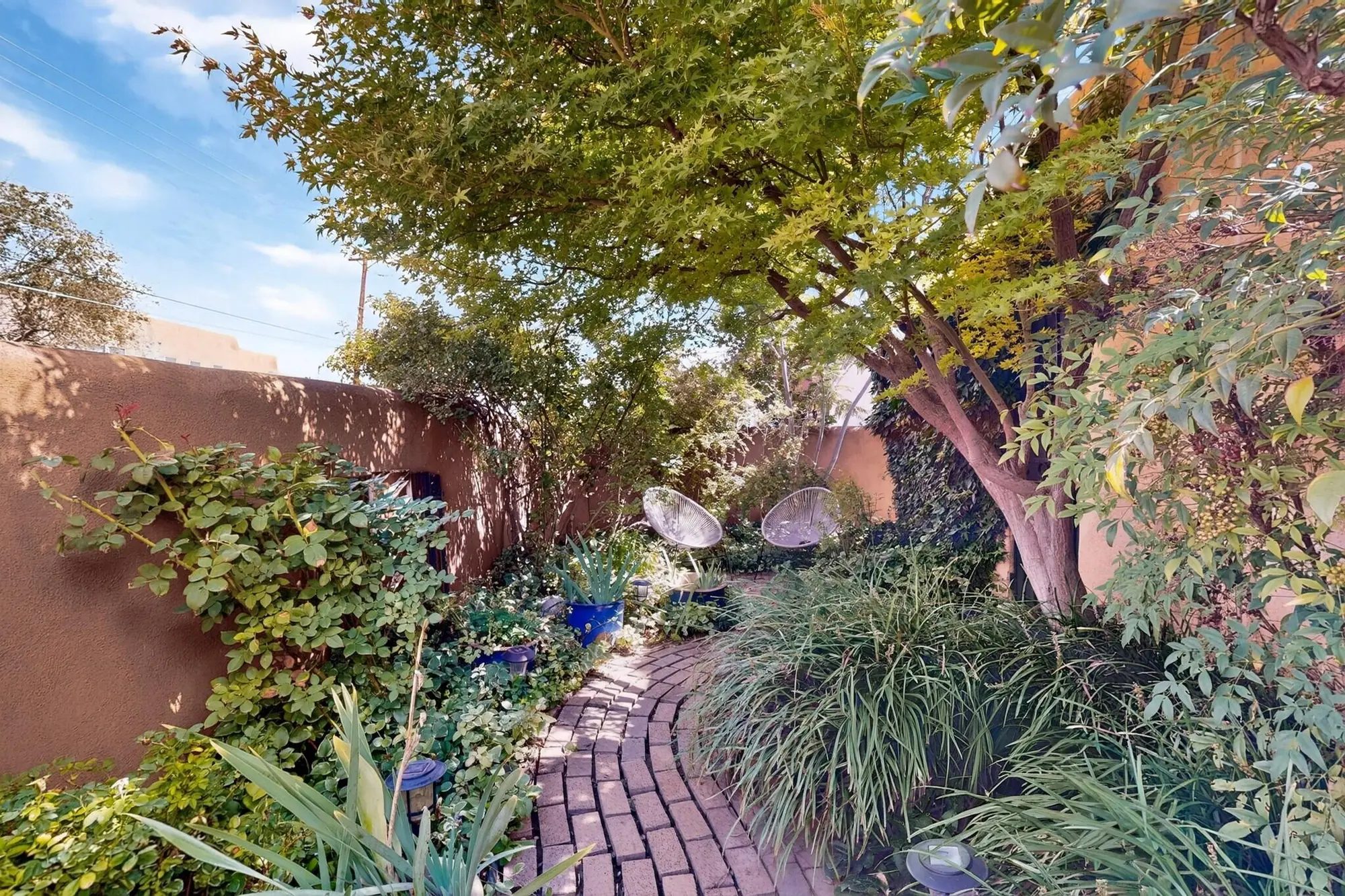 1730 Griegos Road NW, Albuquerque, NM 87107