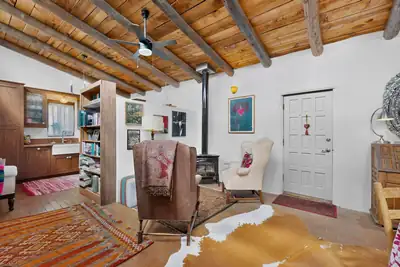 1730 Griegos Road NW, Albuquerque, NM 87107 
