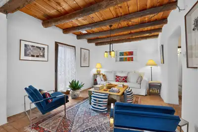 1730 Griegos Road NW, Albuquerque, NM 87107 