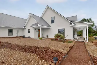 4 Quail Run Court 
