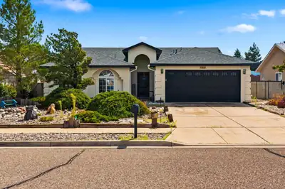 1362 Vista Escondida Court SW, Los Lunas, NM 87031 