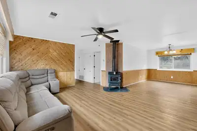56 Steeplechase Drive, Edgewood, NM 87015 