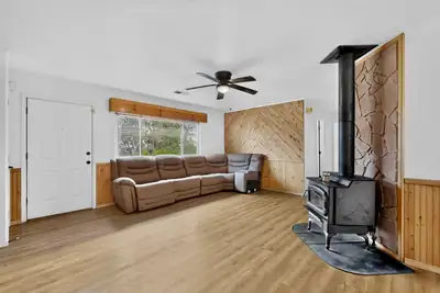 56 Steeplechase Drive, Edgewood, NM 87015 