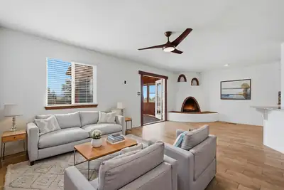 120 Itasca Road SE, Rio Rancho, NM 87124 