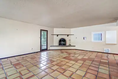 300 Aliso Drive SE, Albuquerque, NM 87108 