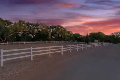 8531 Rio Grande Boulevard NW, Los Ranchos