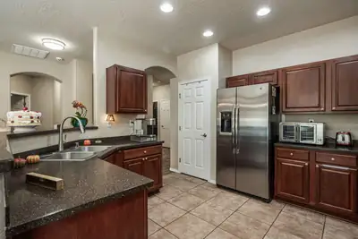 10447 Savoy Drive NW, Albuquerque, NM 87114 