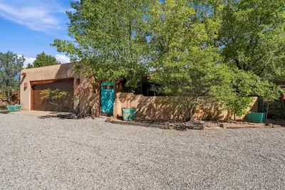 23 Sagebrush Circle, Corrales, NM 87048 