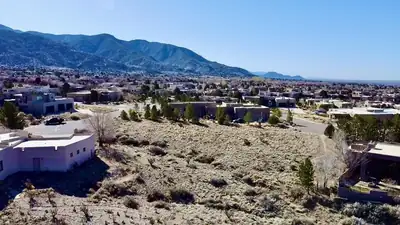 6805 Blanket Flower Place NE, Albuquerque, NM 87111 