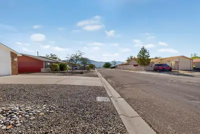 4635 Gypsum Drive NE, Rio Rancho, NM 87124 