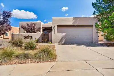 9714 Entrada Place NW, Albuquerque