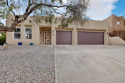5036 Brown Bear Drive NE, Rio Rancho, NM 87144 