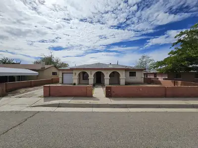 2109 Stanford Drive SE 