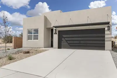 6960 Sydney Drive NE, Rio Rancho, NM 87144 