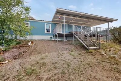 31 Atanacio Road NE, Albuquerque, NM 87123 