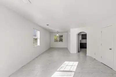 527 Saddle Blanket Trail SW, Albuquerque, NM 87121 