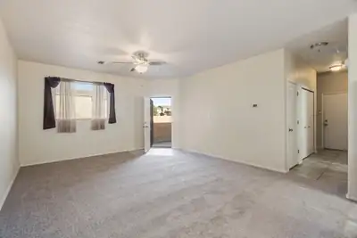 6823 Kayser Mill Road NW, Albuquerque, NM 87114 