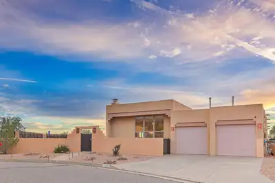 12601 Carmel Court NE, Albuquerque, NM 87122 