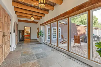8212 Rio Grande Boulevard NW, Los Ranchos, NM 87114 