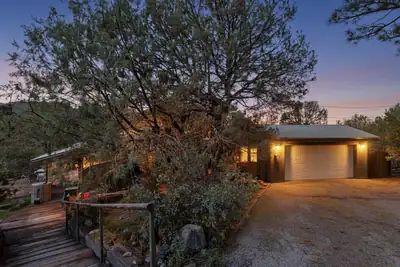 88 Juniper Loop NE, Cedar Crest, NM 87008 