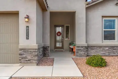 6215 Basil Place NW, Albuquerque, NM 87120 