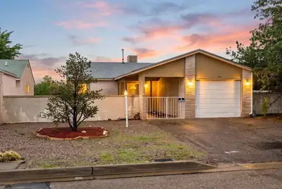 148 Pearl Drive NE, Rio Rancho
