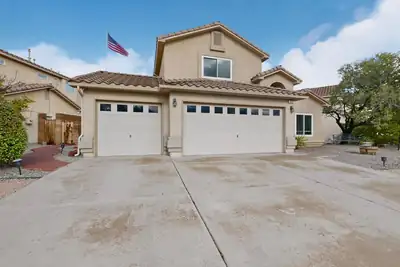 7372 Sidewinder Drive NE, Albuquerque, NM 87113 