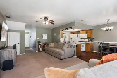 1910 Moneda Drive NW, Albuquerque, NM 87120 