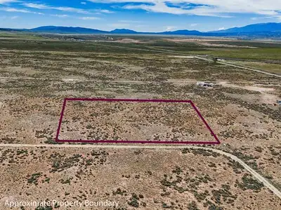 0 W Tract 17 C3 West Rim Road, El Prado, NM 87529 