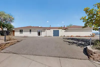 1328 Rio Grande Boulevard SW, Los Lunas, NM 87031 