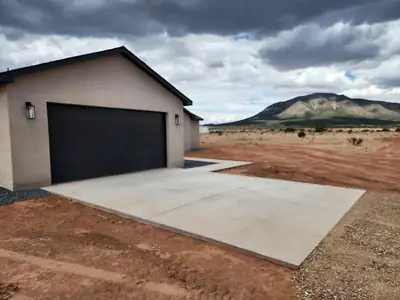 3 Luna Del Prado, Edgewood, NM 87015 