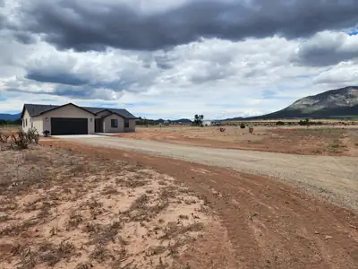 3 Luna Del Prado, Edgewood, NM 87015 