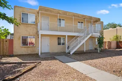 229 Hanosh Court SE 4, Albuquerque, NM 87123 